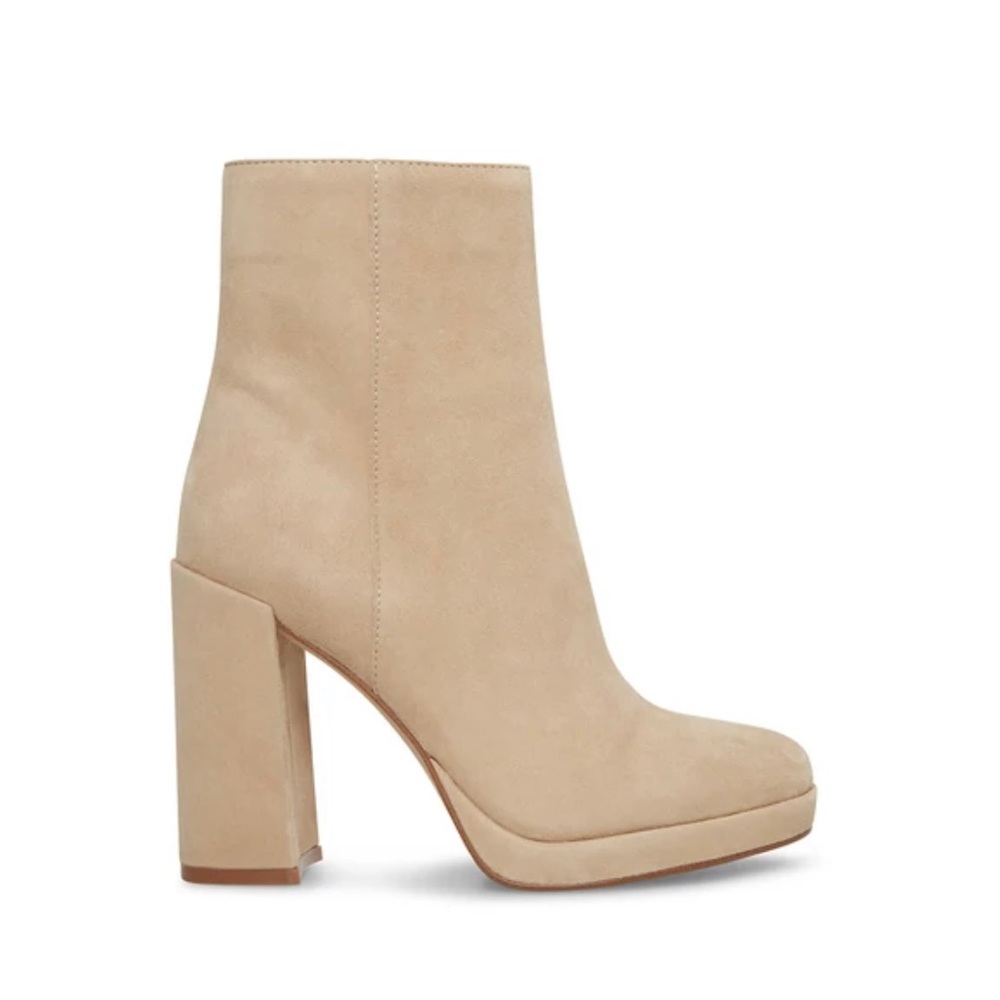 Steve Madden Main Sand Suede Bootie Size 10